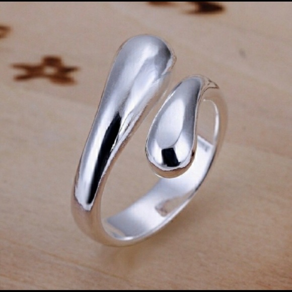 925 Sterling Silver Waterdrop Jewelry Set - Picture 3 of 6